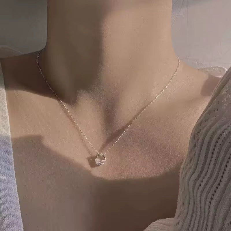 Сребърно колие “Вселена”